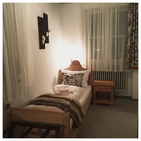 Hotel Schlossgasthof Strasser 3*