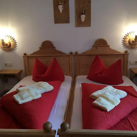 Hotel Schlossgasthof Strasser 3*