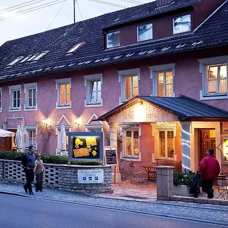 Hotel Schlossgasthof Strasser 3*