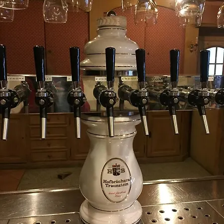 Hotel Schlossgasthof Strasser